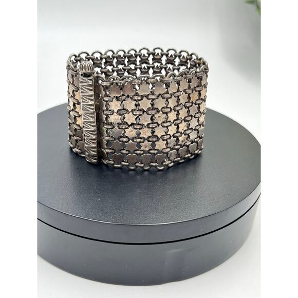 Vintage Wide Sterling Silver Chainmail Mesh 115g Ornate Clasp Statement Bracelet - Picture 2 of 15